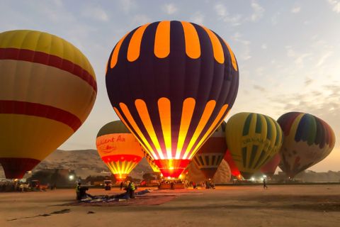 Luxor: Sunrise Hot Air Balloon Ride