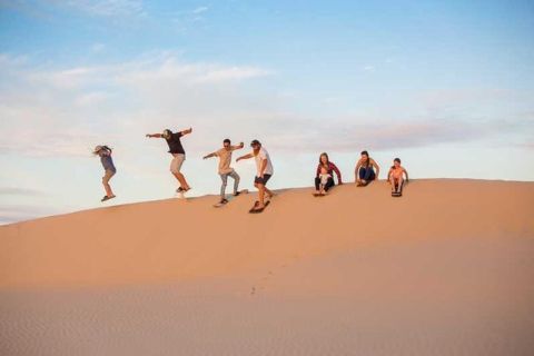 Aventure de sandboarding à Agadir