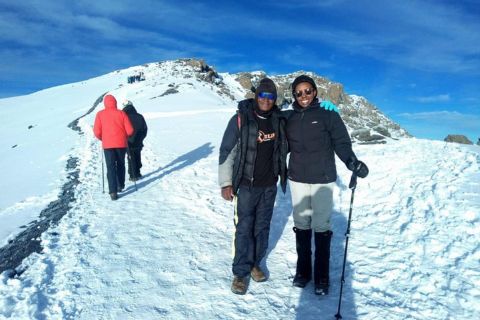 Scalata del Monte Kilimanjaro, 5 giorni via rotta Marangu