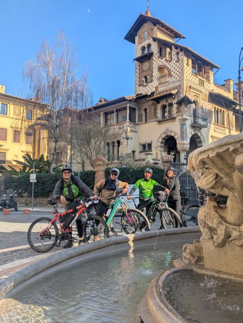 Neparedzamā Roma: izbrauciens ar velosipēdu starp Villa Borghese un Villa Ada, atklājot Coppedè rajona burvību