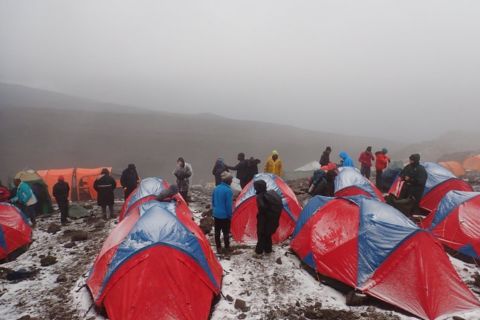 7 giorni sulla rotta Machame per scalare il Monte Kilimangiaro