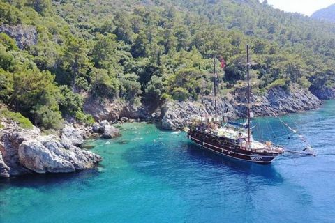 Safari ya Boti katika Hifadhi ya Taifa pamoja na Chakula cha Mchana kutoka Kusadasi au Selcuk