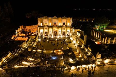 Private Ephesus-Nachttour: 4 Stunden ab Hafen Kusadasi und Hotels