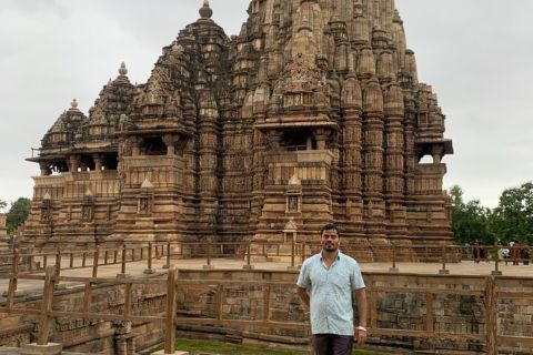 Klasyczne Indie: Delhi, Jaipur, Agra, Orchha, Khajuraho i Varanasi