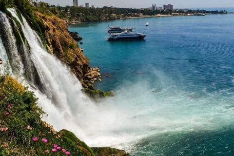 Visite guidée d'Antalya avec croisière aux cascades et transferts