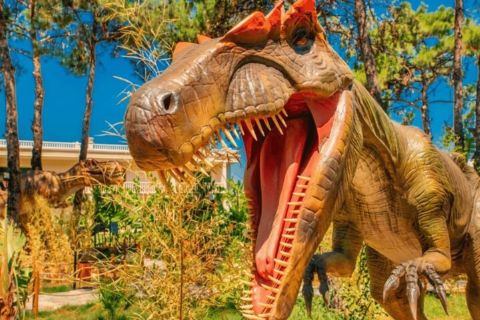 Dinopark i Kemer med hotellhenting
