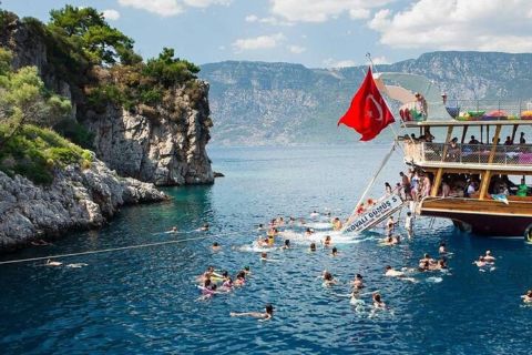 Boottocht Fethiye naar Dalyan met lunch, modderbad, transfer en gids