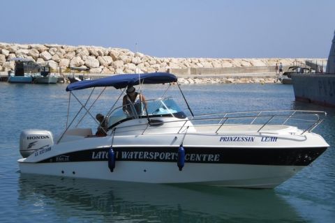 Luksusowa łódź Marinello 26 z WC, prysznicem, Bluetooth i pokładem słonecznym (do 10 osób)